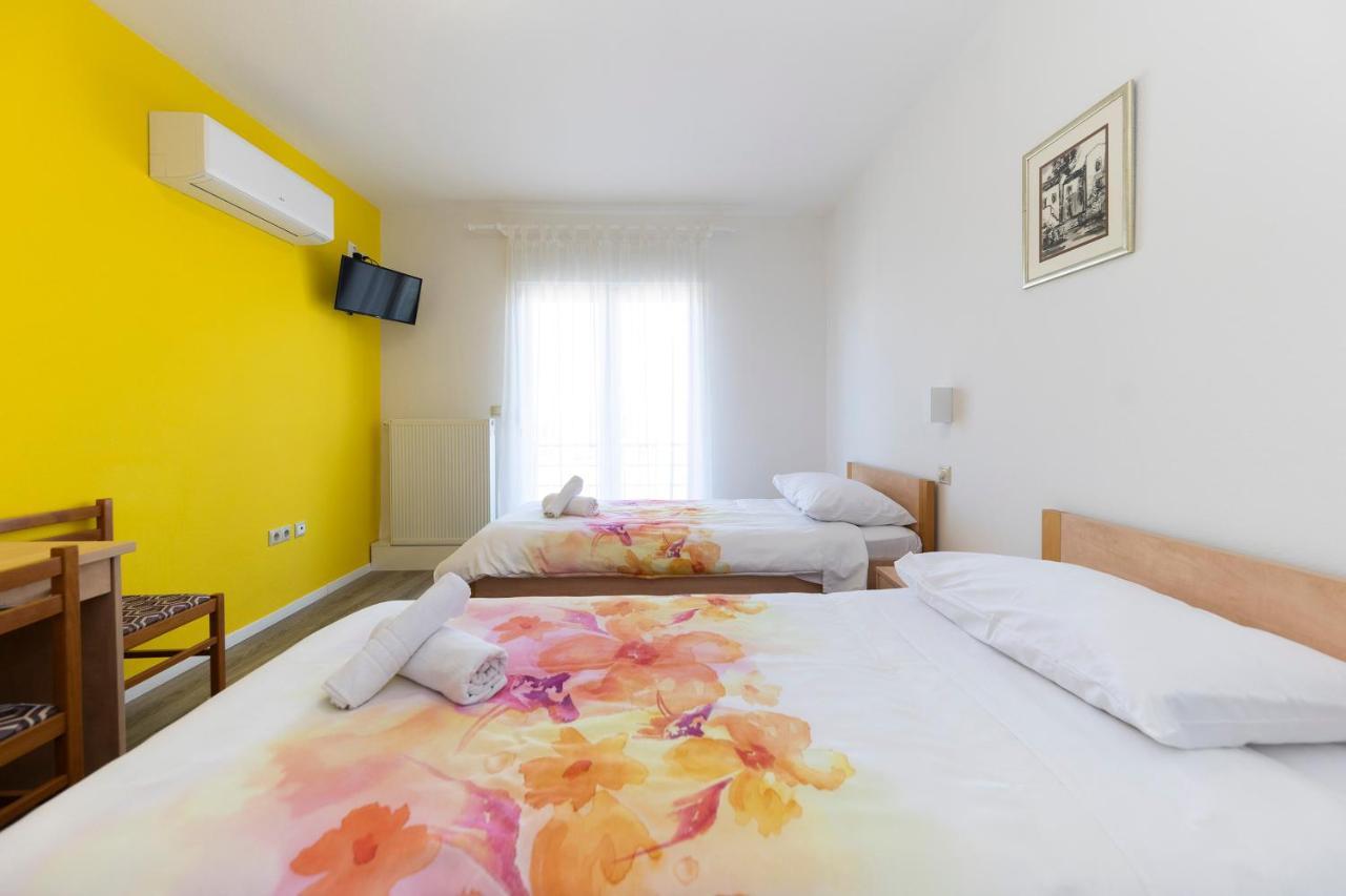 Guesthouse Villa Irena Zadar Exterior photo